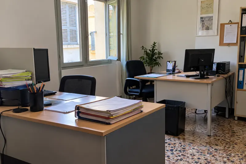 Des bureaux lumineux et accueillants